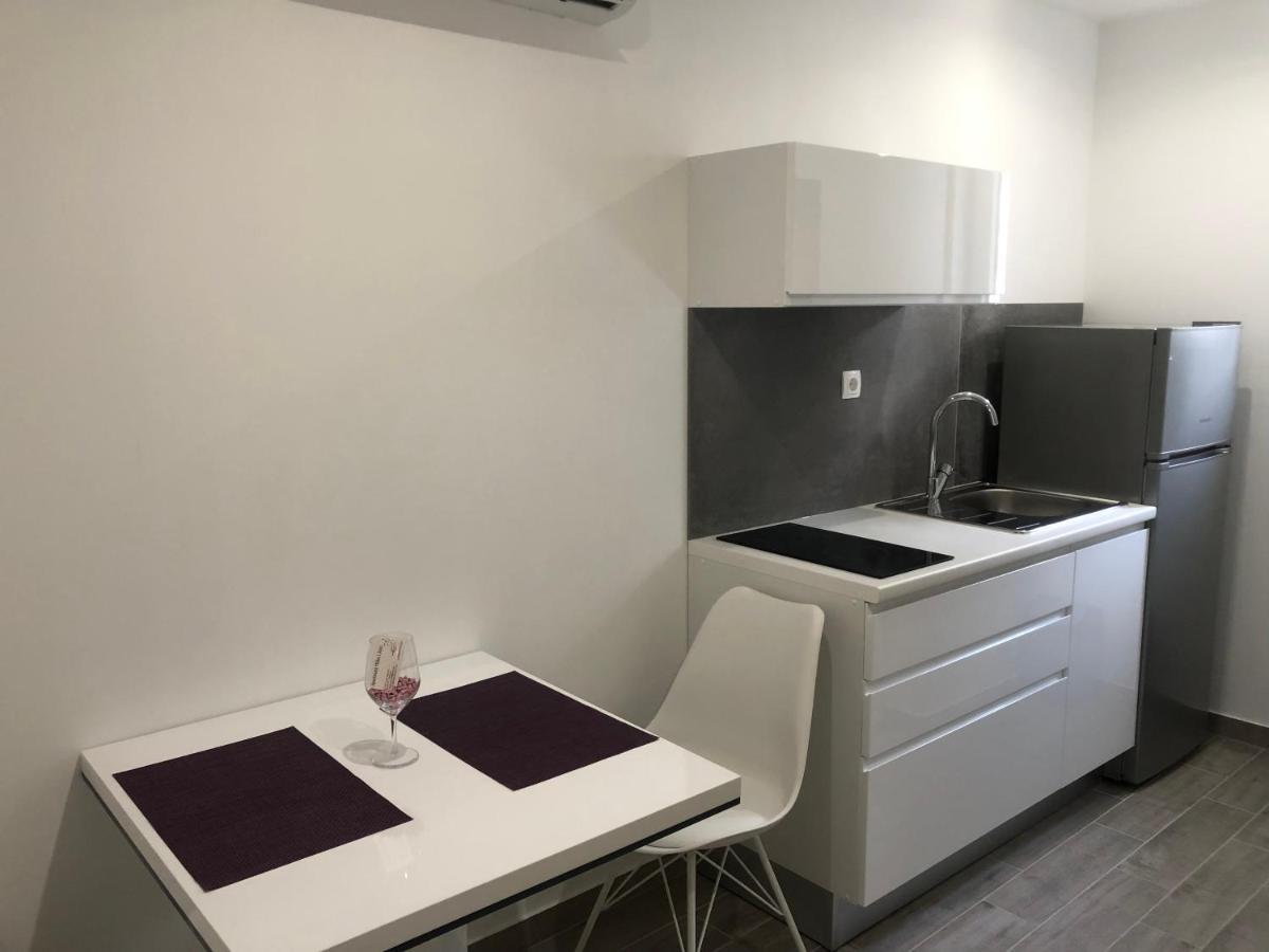 Apartmani Milka I Jozo Omiš Екстериор снимка