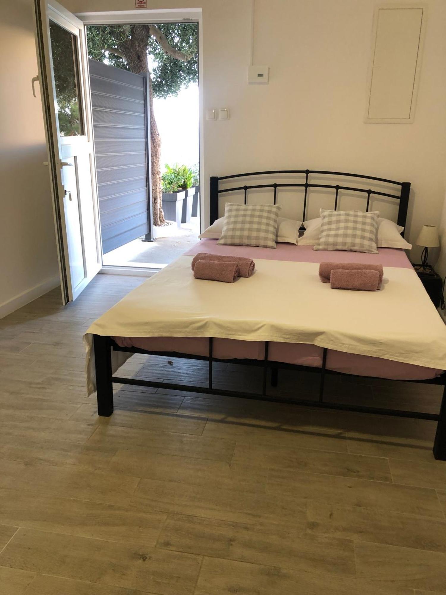 Apartmani Milka I Jozo Omiš Стая снимка