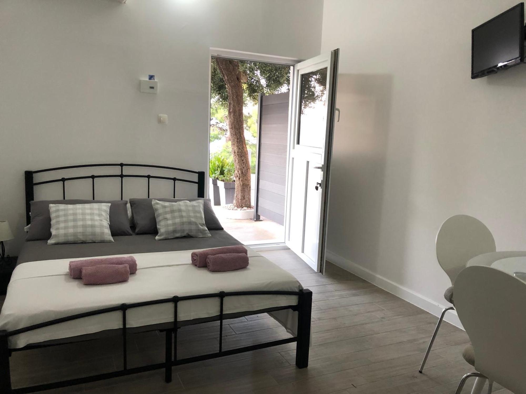 Apartmani Milka I Jozo Omiš Стая снимка