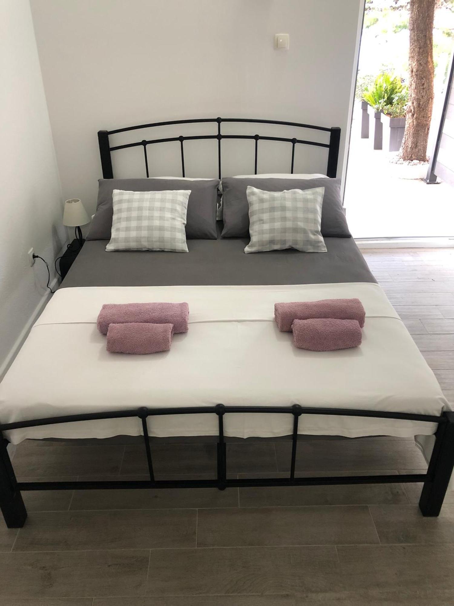 Apartmani Milka I Jozo Omiš Стая снимка