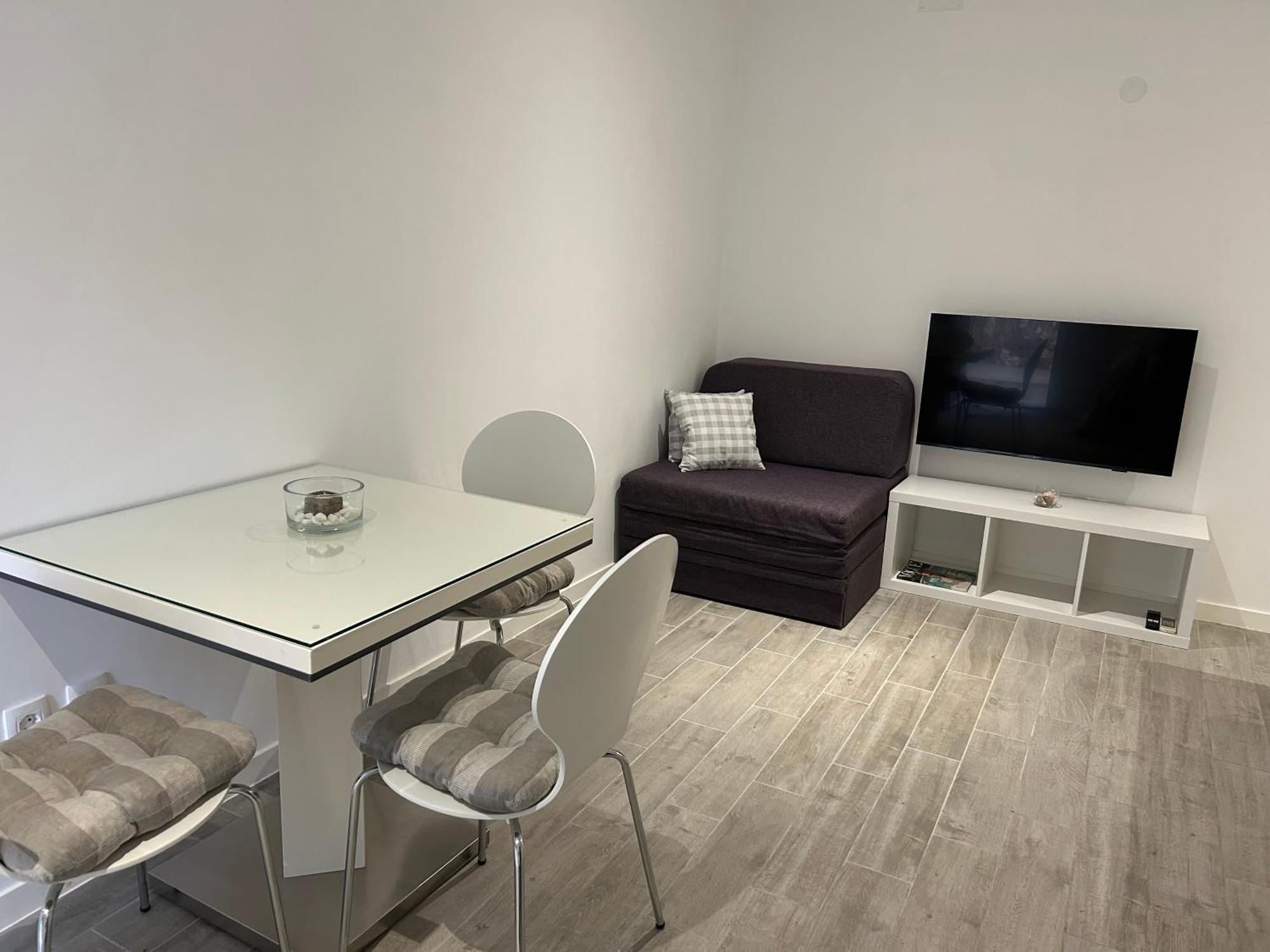 Apartmani Milka I Jozo Omiš Стая снимка