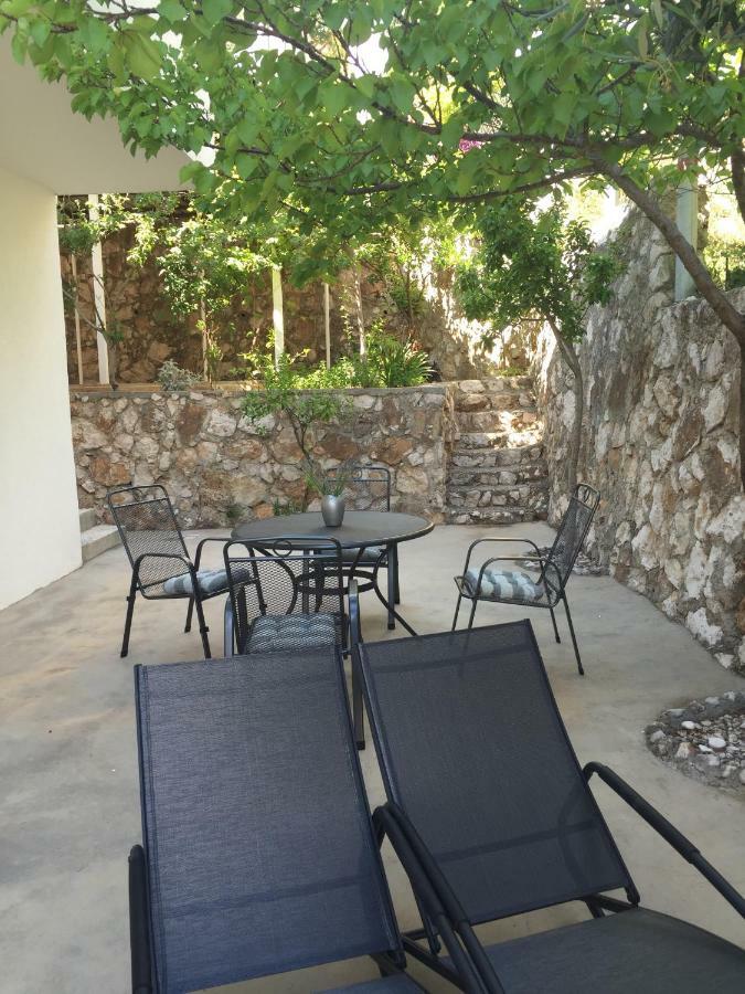 Apartmani Milka I Jozo Omiš Екстериор снимка